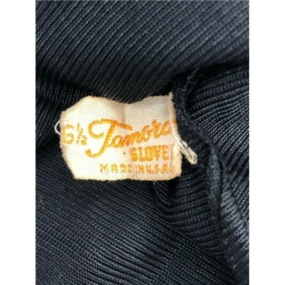 Tamora Black Women's Gloves Scalloped Edge 100% Nylon Gloves Sz 6.5 USA Vintage